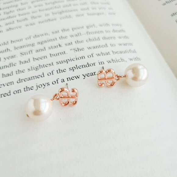 NEW Alicia Bonnie Devotion Rose Gold White Pearl Earrings Authentic - Picture 3 of 3